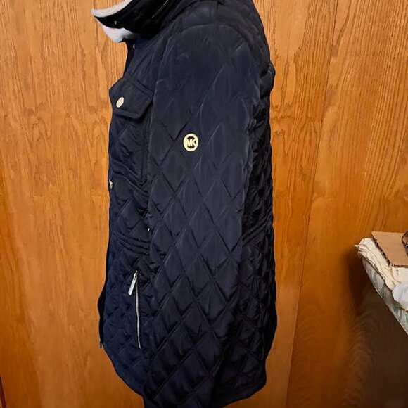 Michael Kors Lightweight Jacket / Navy w/Gold-Toned / Size: L - Picture 5 of 13
